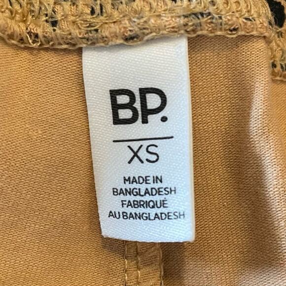 BP NWOT ANIMAL PRINT PULL ON ATHLETIC BIKE SHORTS TAN BLACK XS - Picture 6 of 9